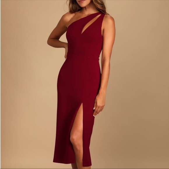 One Shoulder Burgundy Midi Dress - Picture 3 of 7